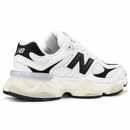 New Balance 9060 – White & Black — foto 5 em fundo branco