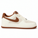 Nike Air Force F1 Off White Brown — vista de estúdio 1