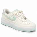 Nike Air Force Off White Verde - frente direita
