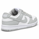 Nike Dunk Low Pro Luxo Cinza Branco - vista traseira em diagonal