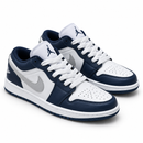 Nike Jordan Low 01 Navy Grey — vista de estúdio 2