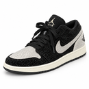 Nike Jordan Low Black Glitter — vista de estúdio 3