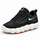 Nike Mind 02 Preto Solado Claro – frente esquerda