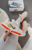 Nike Air Zoom Run Vomero - off/Laranja