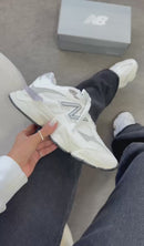 New Balance 9060 - Branco/Cinza