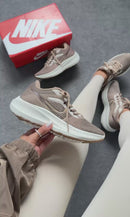 Nike Pegasus - Marrom