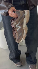New Balance 9060 - Chocolate