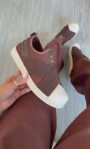 Adidas Slip On Calce Fácil - Café