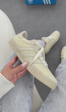 Adidas Gazelle Texture Luxo - Areia