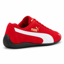 Puma Speed Cat – Ferrari Red — vista traseira em diagonal