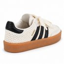 Sambae Tricô Off/Black em estúdio branco, traseira em três-quartos