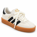 Sambae Tricô Off/Black em estúdio branco, frente em três-quartos para a direita