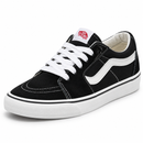 Vans KNU old - Black — vista frontal três-quartos esquerda em fundo branco