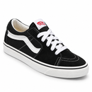 Vans KNU old - Black — vista frontal três-quartos direita em fundo branco