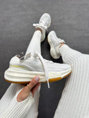 Nike Zoom X Invincible run 3 - Bege/ouro