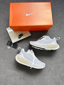 Nike zoom x Vomero 18 prime - branco/prata