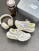 New balance FuelCell SC Elite v4 - Branco/Off